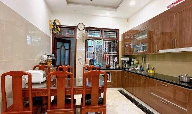 Bán nhà Phân Lô, siêu hiếm, vị trí đẹp, pháp lý chuẩn, Phố Hồng Mai, ô tô đỗ cửa, 5 tầng, hơn 6 tỷ