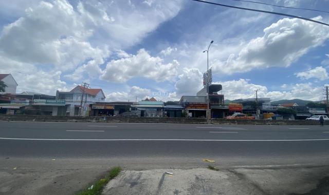Bán nhà mặt tiền qlo 51, xã tân hải, Tân Thành, Phú Mỹ 240m2 kinh doanh tốt giá 6.15 tỷ