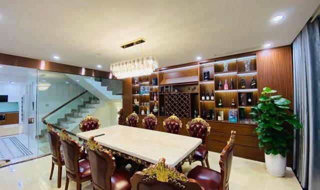 Bán nhà Kim Đồng tặng nội thất tiền tỉ 76m2 x 8 tầng thang máy chỉ 13.5 tỷ