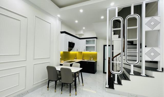 6 tỷ-Ngõ thông-Ô tô tránh-Vài bước ra phố-KD đủ mọi loại hình-Chùa Bộc, Đống Đa-Gần Thái Hà,Tây Sơn