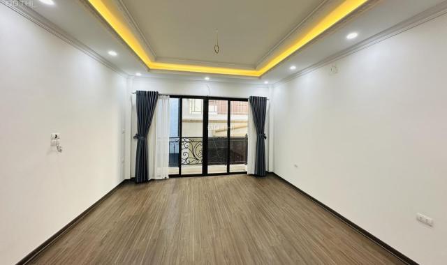 6 tỷ-Ngõ thông-Ô tô tránh-Vài bước ra phố-KD đủ mọi loại hình-Chùa Bộc, Đống Đa-Gần Thái Hà,Tây Sơn