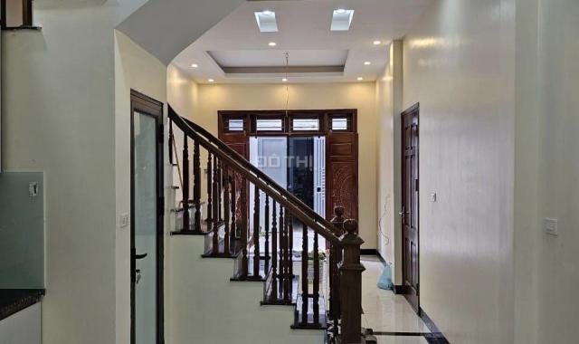 Bán nhà Hữu Hòa ngõ 1 Hữu lê ô tô vào nhà 40m2 4 tầng 3.99 tỷ