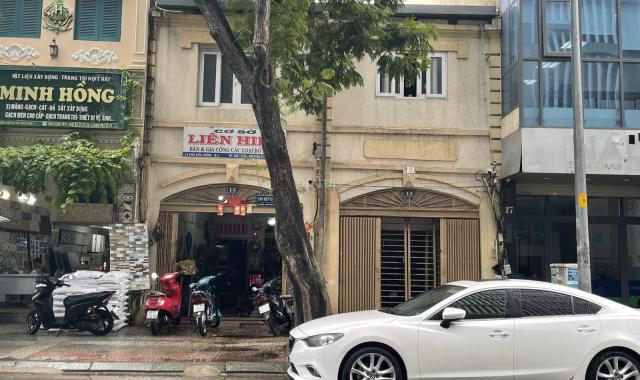 Cho thuê nhà 13-15 Phó Đức Chính, Phường Nguyễn Thái Bình, Quận 1, Hồ Chí Minh