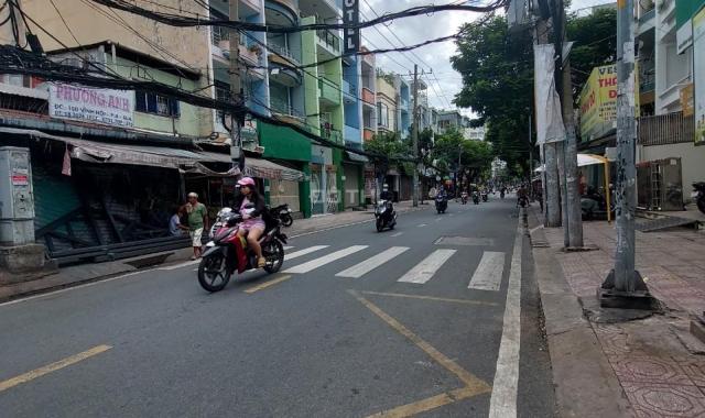 Bán nhà mặt tiền quận 4 - đường Vĩnh Hội - nhà 3 tầng kinh doanh sầm uất - 80m2 giá 18 tỷ