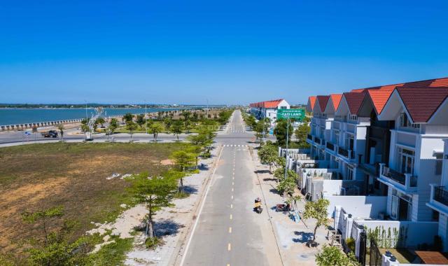 CHÍNH CHỦ CẦN RA ĐI CẶP LÔ SÁT GÓC GIÁ CHỈ TỪ 2x TỶ ( x bé )