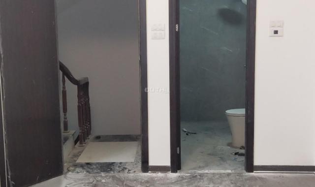 Cần bán gấp nhà gần Cầu Diễn,Hồ Tùng Mậu cách 30 mét ra đường ôtô,31 m2 5 t giá 4,35 tỷ