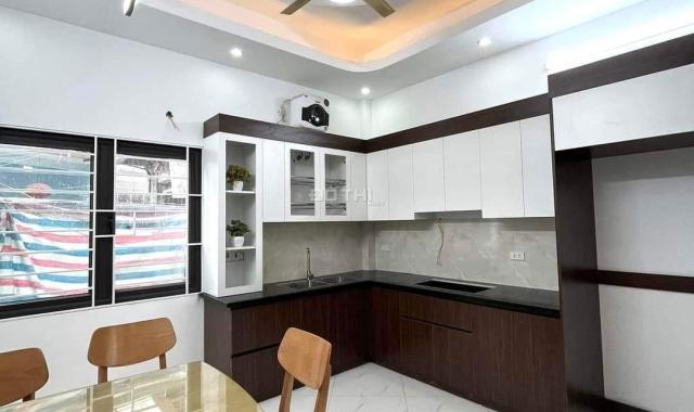 BÁN NHÀ KHU CÁN BỘ QUANG TRUNG HÀ ĐÔNG,50M_5 TẦNG THANG MÁY,PHÂN LÔ OTO TRÁNH,2 THOÁNG,TẶNG NỘI THẤ
