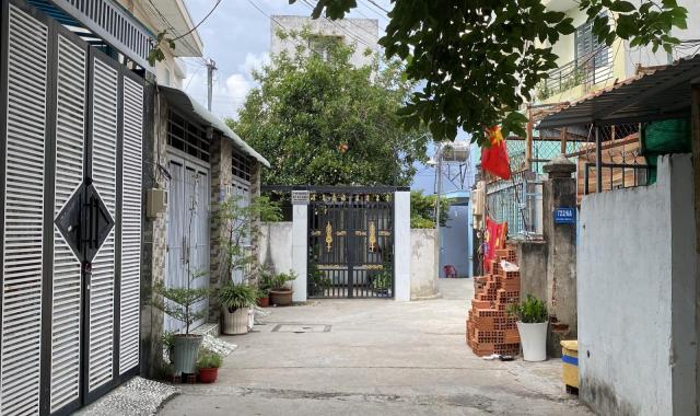 Bán nhà góc 2 mặt tiền đường Nguyễn Thị Định gần ngay chợ Cây Xoài Q.2 (57.7m2) 6.8 tỷ
