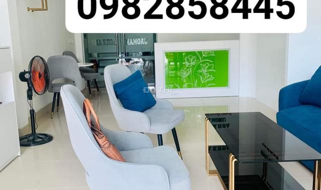 TOÀ NHÀ 8 TẦNG MP VIP NHẤT CẦU GIẤY KD VÔ ĐỊCH PHÙ HỢP MỌI LOẠI HÌNH KD