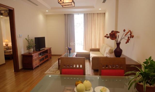 Cần cho thuê căn hộ 2 phòng ngủ tại chung cư Vinhomes Nguyễn Chí Thanh, vào ở được luôn