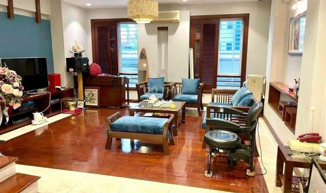 Bán nhà Cầu Giấy - Dt 80m - Mt 7m - 6T cực đẹp - Khu VIP ở sướng - ngõ thông ô tô - Giá 15 tỷ