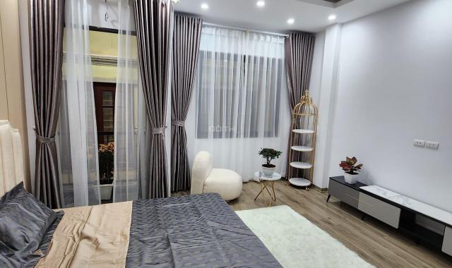 Bán gấp nhà Phố Hồ Tùng Mậu, 36m2, 5 tầng, 3 ngủ, ôtô đỗ cửa,  giá 4,3 tỷ.