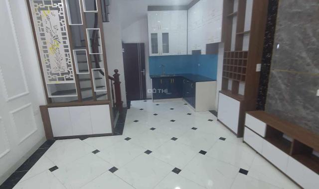 Chính chủ bán nhà phố Hồ Tùng Mậu, 30m2, 5 tầng, 3N, gần mặt phố, Kinh doanh online, 4,3 tỷ