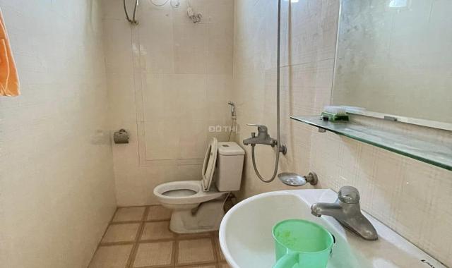 Bán nhà cầu Bươu Thanh Trì ô tô đỗ cửa 36m2 5 tầng 2.65 tỷ