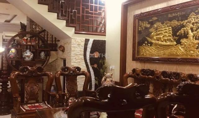 BÁN NHÀ 3 TẦNG TRỤC ĐƯỜNG ĐÔI BÃI MUỐI,P.CAO THẮNG. DT:90M2,MT:5M