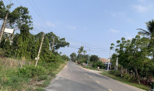 Bán 304m2 đất NGỢP Đường Nguyễn Bỉnh Khiêm, Tân An, Thị xã LaGi ngay TTHC