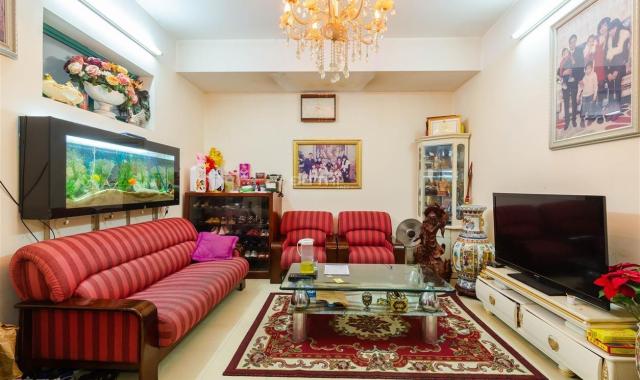 Tôi chính chủ cần bán căn hộ rất đẹp 3 phòng ngủ tòa nhà Kinh Đô 93 Lò Đúc gần Hồ Hoàn Kiếm Hà Nội