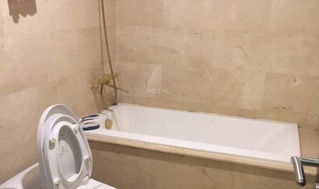 Tôi chính chủ cần bán căn hộ rất đẹp 3 phòng ngủ tòa nhà Kinh Đô 93 Lò Đúc gần Hồ Hoàn Kiếm Hà Nội
