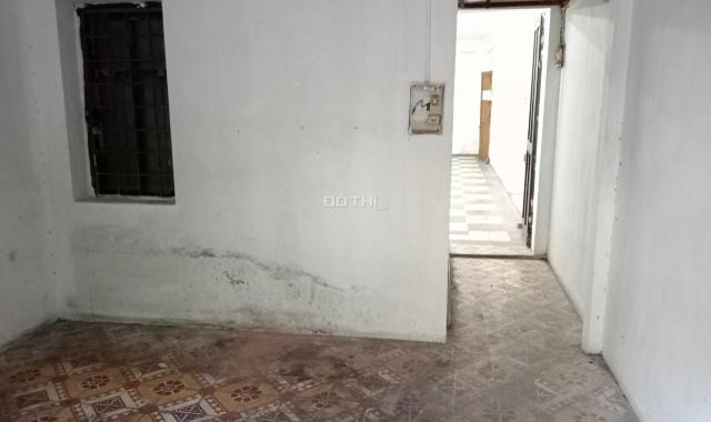 Cho thuê căn hộ tập thể Tầng 2 Nguyễn Công Trứ 66M +6,8 triệu