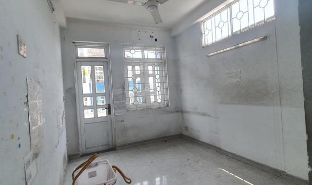 Quá rẻ bán nhanh nhà HXh8m Nguyễn Hồng Đào, p14,Tân Bình.dt 3x10. đúc 4 lầu. chỉ nhỉnh 5 tỷ