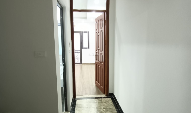 NHÀ MỚI 5 TẦNG_NGÃ TƯ GIẢI PHÓNG-TRƯƠNG ĐỊNH_15M THẲNG TẮP RA PHỐ_4.35 TỶ