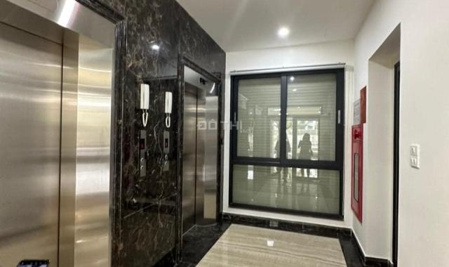 Mặt phố Vũ Tông Phan, Thanh Xuân, 162m2, nhỉnh 60 tỷ, mt: 8.2m, 9 tầng, cho thuê 250 triệu