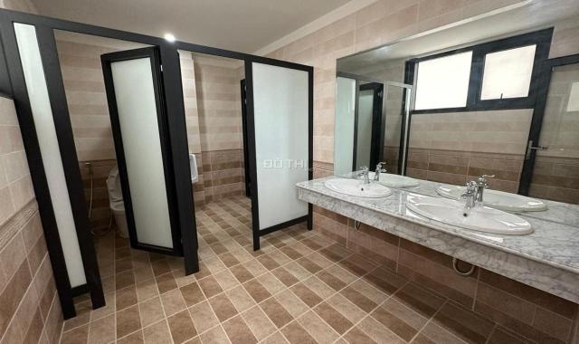 Mặt phố Vũ Tông Phan, Thanh Xuân, 162m2, nhỉnh 60 tỷ, mt: 8.2m, 9 tầng, cho thuê 250 triệu