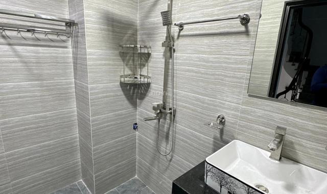 Bán nhà cầu Bươu Thanh Trì 32m2 ô tô đỗ cửa nhỉnh 3 tỷ