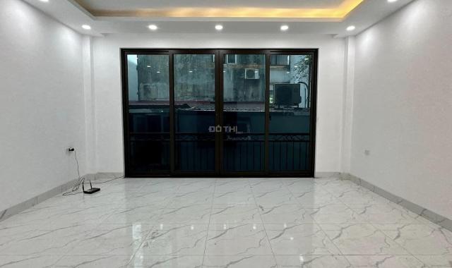 Bán nhà cầu Bươu Thanh Trì 32m2 ô tô đỗ cửa nhỉnh 3 tỷ