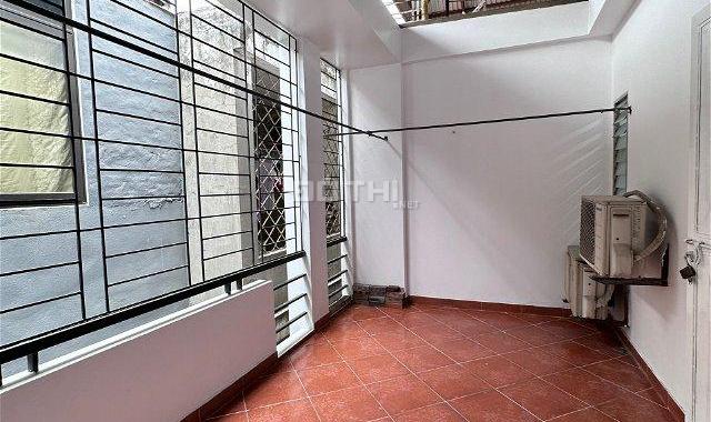 Bán nhà riêng tại Phố Nguyễn Ngọc Vũ, Phường Trung Hòa, Cầu Giấy, Hà Nội diện tích 38m2 giá 5.3 T