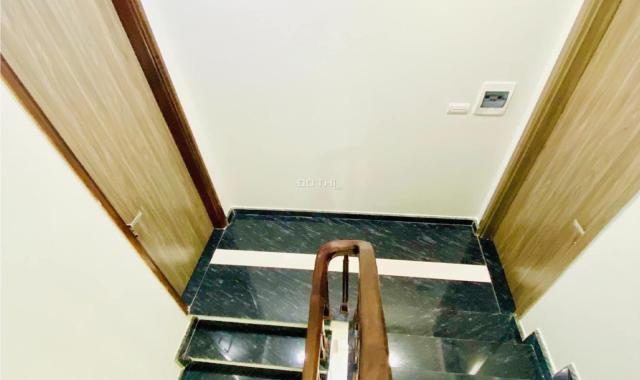 Bán toà căn hộ dịch vụ 50m 5 tầng xây mới 9 phòng Yên Hoà, Cầu Giấy