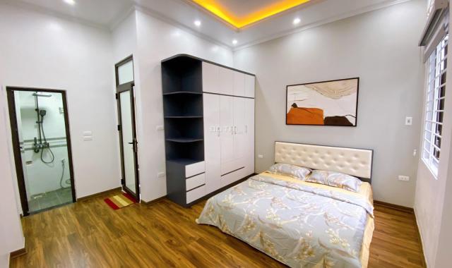 Bán nhà Nguyễn Khang, Cầu Giấy 36m2 xây 5 tầng, cách đường ô tô 10m giá 4.8 tỷ
