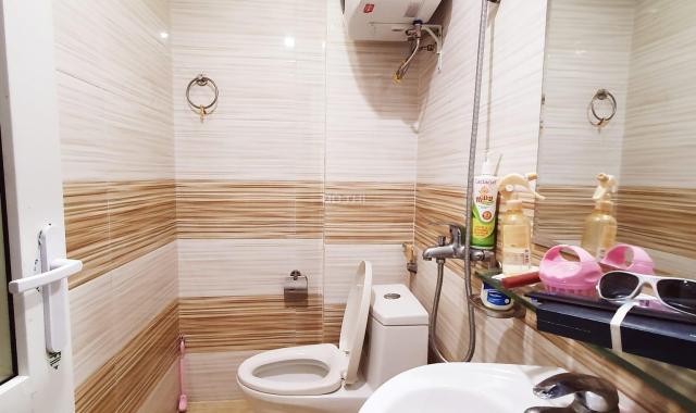 Bán Nhà Quận Đống Đa, Ngõ Rộng, ở Ngay, Tặng Nội Thất, 36m x5 tầng.MT3,7m. 4,19 tỷ