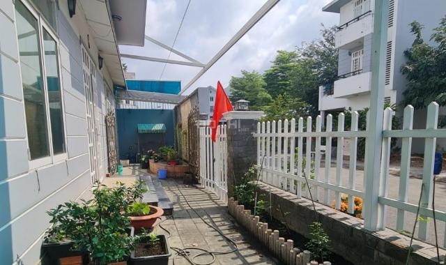 Bán biệt thự tại Đỗ Xuân Hợp, Phường Phước Long B, Quận 9, HCM diện tích 187,5 m2 giá 29,9 tỷ