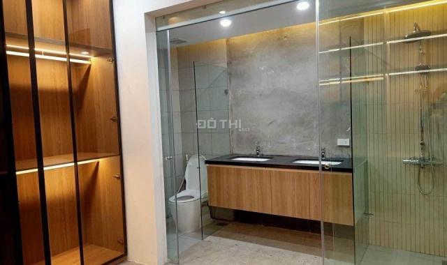 Nguyễn Văn Huyên - Dt 70m - Mt 4.5m - Gara ô tô 7 chỗ - Ô Chờ TM - Nhà đẹp - Giá 11.5 tỷ