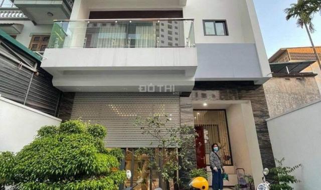 Cho thuê nhà Thượng Thụy 122m2 x 4 tầng, oto để sần ở và làm VP