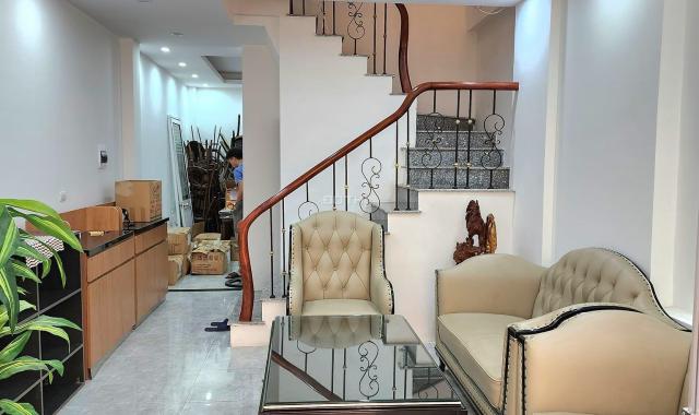 BÁN NHÀ Thịnh Quang mới xây– Đống Đa – 53M2 – 4 TẦNG – CHỈ 5.9 tỷ