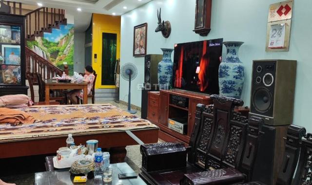 MẶT PHỐ LƯƠNG YÊN - HAI BÀ TRƯNG - 78M2 X 5 TẦNG THANG MÁY - NHÀ ĐẸP XÂY ĐƯỢC 4 NĂM - Ở VÀ KINH