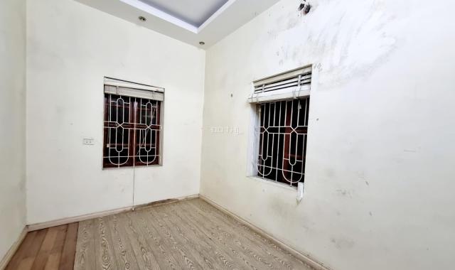 MẶT PHỐ NGUYỄN PHONG SẮC - CẦU GIẤY - 50M2 X 5 TẦNG - VUÔNG ĐẸP - VỈA HÈ 6M - CHỈ HƠN 13 TỶ