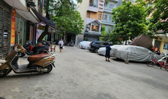 Chính chủ Bán nhà Bùi xương trạch, Oto tránh, KD sầm uất, DT: 50m2, 5 tầng, MT: 5,5m, giá 7,6 tỷ