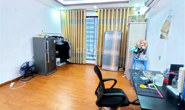 BÁN NHÀ ĐẸP CẦU BƯƠU, THANH TRÌ, SÁT PHỐ, Ô TÔ, 35m, 5T, mt 4m chỉ 3.6 tỷ.