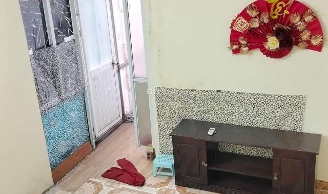 Hiếm, siêu rẻ, Bán nhà Bạch Mai, vỉa hè, ô tô tránh, Kinh doanh sầm uất DT 47m, Giá 6,7 tỷ
