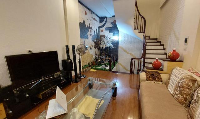 Bán nhà đẹp đại la, gần trường ĐH kinh tế 49m2, 4 tầng, giá 4,7 tỷ