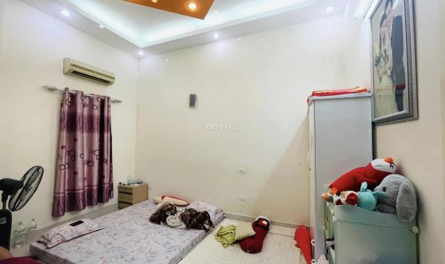 Bán nhà đẹp đại la, gần trường ĐH kinh tế 49m2, 4 tầng, giá 4,7 tỷ