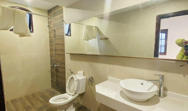 Biệt thự Tô Ngọc Vân, Tây Hồ, lô góc, 200m2 x 4 tầng, Mt 15m. hạ chào 12,1 tỷ. giá mới 65.9 tỷ.