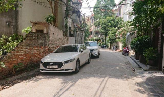 MẢNH ĐẤT VÀNG PHỐ ĐỘI CẤN - TRUNG TÂM BA ĐÌNH - Ô TÔ TRÁNH NHAU