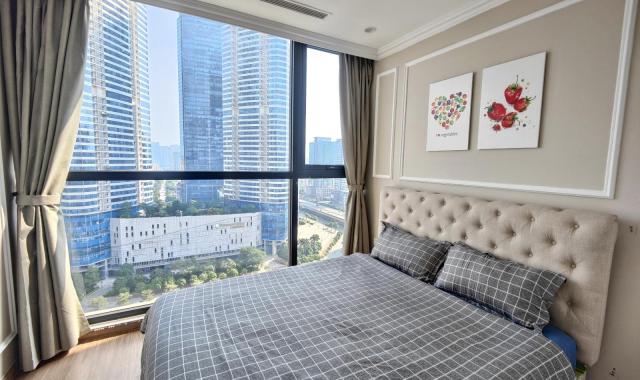 Cho thuê chung cư Central Point 219 Trung Kính, 2PN Đủ Đồ