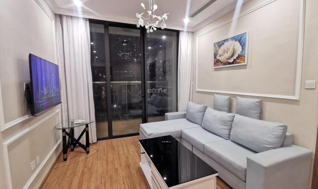 Cho thuê chung cư Central Point 219 Trung Kính, 2PN Đủ Đồ