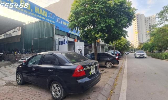 BÁN NHÀ MẶT PHỐ CỔ LINH, LONG BIÊN, VỈA HÈ THÊNH THANG, KINH DOANH ĐA DẠNG.