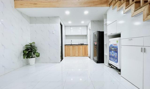 Phòng Duplex sạch sẽ mát mẻ tại Nhất Chi Mai, có thang máy, sân thượng